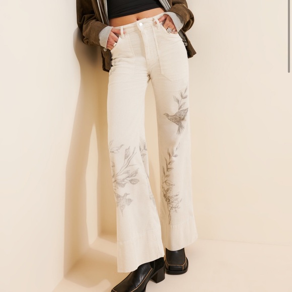 Anthropologie Denim - Anthropologie Cream Flare Jeans with Botanical & Bird Sketch